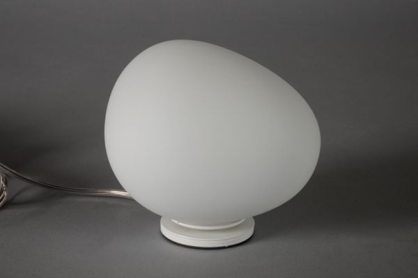 Lampe à poser Gregg
Petit modèle